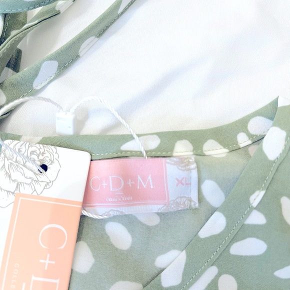 Geometric Print Blouse in Aqua Foam- NEW 2022 - Picture 5 of 7